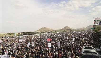 Yemen: Thousands of Demonstrators Condemn US, Saudi Warmongers