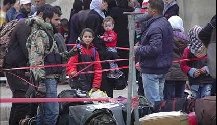 Tens of Gunmen, Family Members Leave Homs for Northern, Northwestern Syria