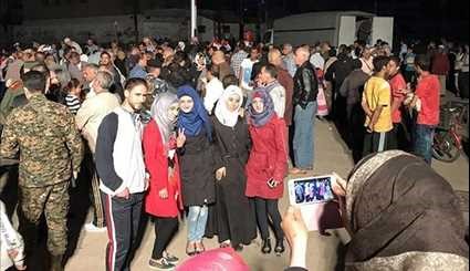 Syria: Civilians Celebrate Victory as Last Batch of Militants Evacuate Homs City