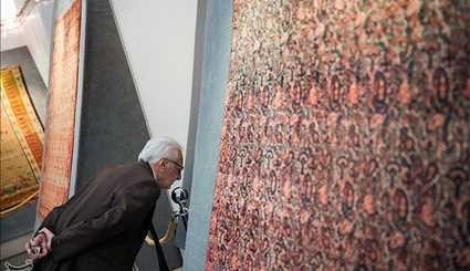 افتتاح نخستین نمایشگاه قالی های کاخ گلستان | تصاویر