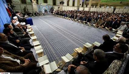 محفل انس با قرآن کریم در حسینیه امام خمینی(ره) | تصاویر