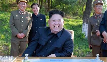 كوريا الشمالية تقوم باختبار صاروخي