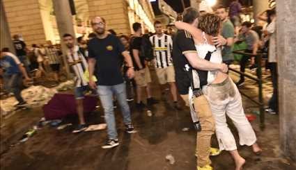 Juventus fans injured in stampede in Turin
