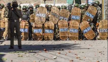 Police, Protesters Clash in India-Controlled Kashmir