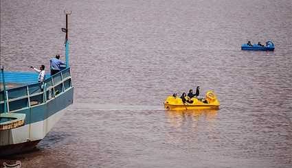 دریاچه ارومیه - به مناسبت روز جهانی محیط زیست/ تصاویر