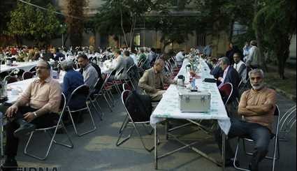 افطار در انجمن عکاسان دفاع مقدس | تصاویر