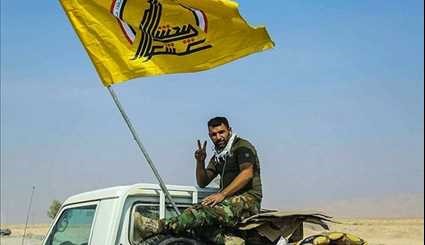 Iraq's Hashd Shaabi Liberates Strategic Crossing at Border with Syria