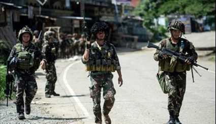 Philippines Army Continues Anti-ISIL Battle as City Siege Enters Fourth Week