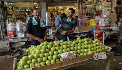 Iraqis Sell Goods in Mosul's Prophet Younis Market as ISIL Nightmare Nears End
