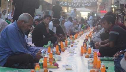 بالصور، أكبر مأدبة إفطار في النجف الاشرف في يوم استشهاد الإمام علي عليه السلام