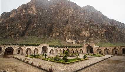 المرافق السياحية في محافظة كرمانشاه