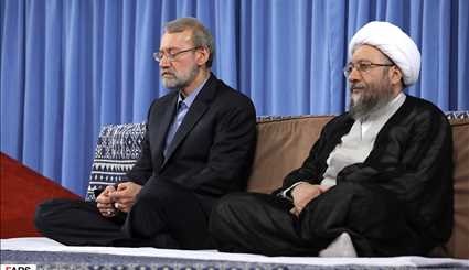 تقرير مصور عن لقاء كبار المسؤولين مع قائد الثورة الاسلامية