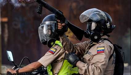 ادامه بحران سیاسی در ونزوئلا | تصاویر