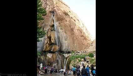 عکس‌های زیبا از آبشار سمیرم