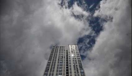 London Tower Blocks Evacuated over Fire Safety Concerns
