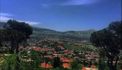 قرية حمانا في جبل لبنان