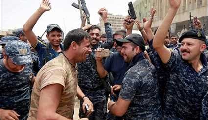 الاحتفال بنصر العراقيين في الموصل