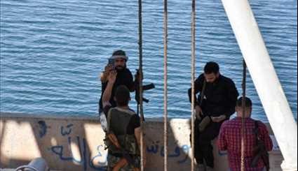 Raqqa: Syrian Pro-Government Forces in Control of Lake Assad Reservoir
