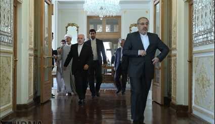 Iran, Oman FMs meet in Tehran