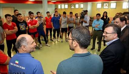 Visit of the sports assistant from the Weightlifting Youth Team / Images