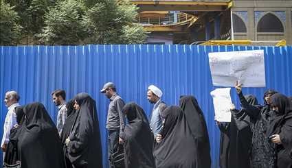 Veil day in Grand Bazzar of Tehran/ Pictures