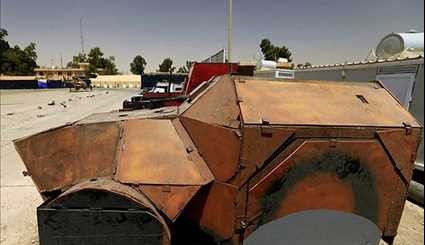 ISIL's Deadly Vehicles Go on Show in Mosul after Terrorists' Defeat