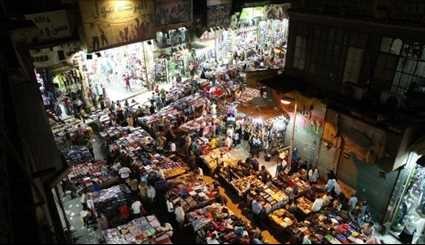الأسواق الشعبية في القاهرة المصرية