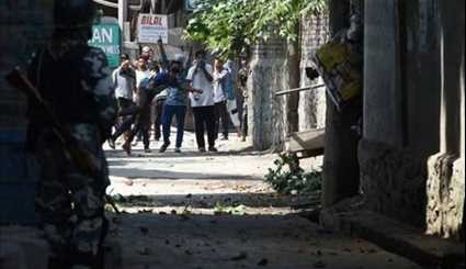مظاهرات اشتباكات مع القوات الهندية جنوب سريناغار
