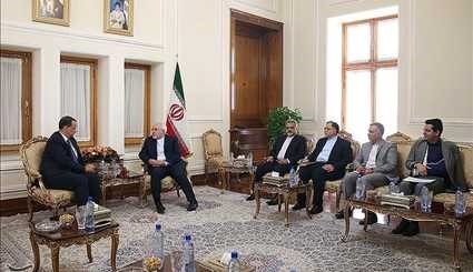 Zarif meets with UN envoy for Yemen