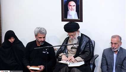 قائد الثورة الاسلامية يستقبل عائلة الشهيد محسن حججي / صور