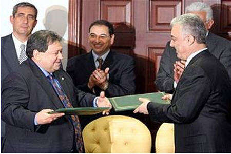 بازداشت وزیر سابق مصری درباره پرونده فروش گاز به اسراییل