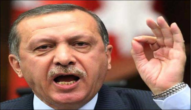 اردوغان يدعو القذافي الى التنحي
