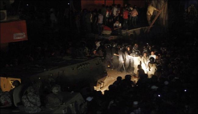12 قتيلا و 240 جريحا في امبابا