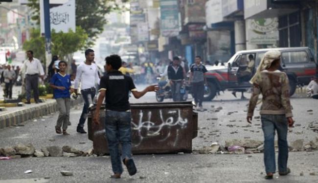 استشهاد ثلاثة متظاهرين بالرصاص في جنوب صنعاء