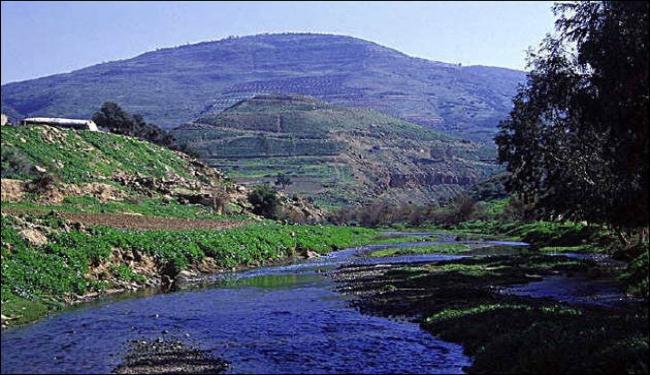 الاحتلال الاسرائيلي يستغل مياه غور الاردن