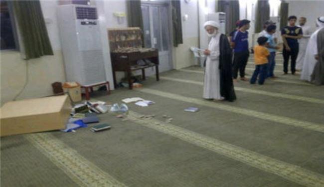 الشيخ قاسم يؤم المصلين رغم استفزاز السلطة