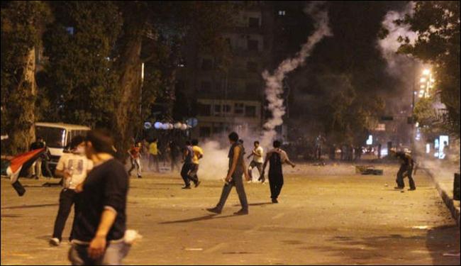 24جريحا بتظاهرات امام سفارة اسرائيل بالقاهرة