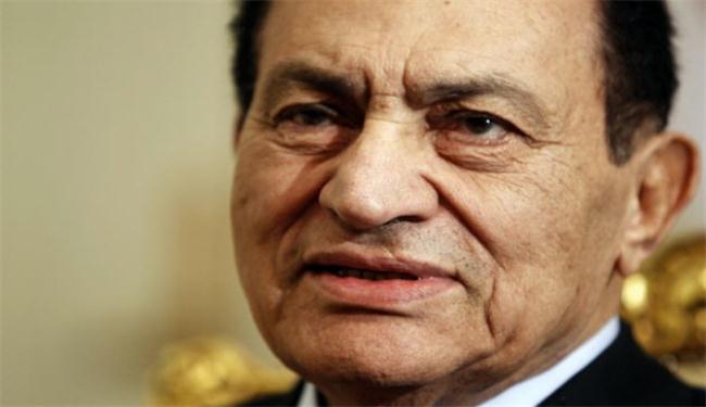 لا توجد نية للعفو عن مبارك وأسرته