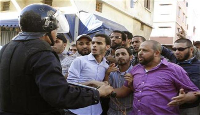  المغرب يتهم المتشددين واليساريين بنشر الاضطرابات