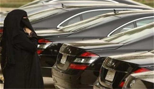 حملة لضرب النساء اللواتي يقدن سيارات بالسعودية