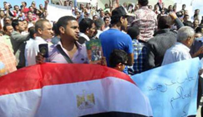 الآلاف يتظاهرون في الاسكندرية مطالبين باستكمال الثورة