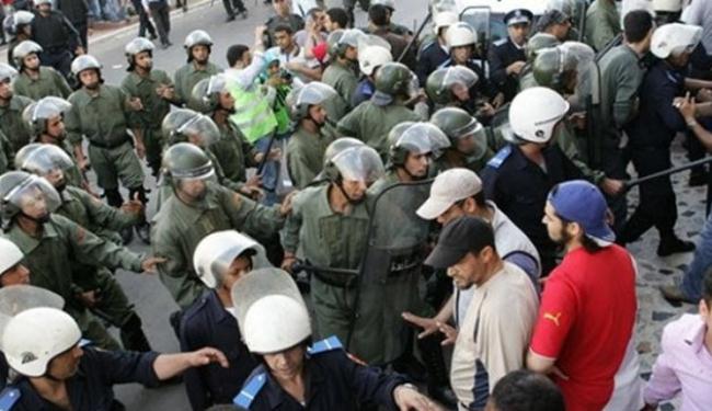 الشرطة المغربية تستخدم الهراوات لتفريق محتجين