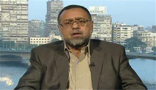 سياسي مصري يطالب  بتسريع اعادة العلاقات مع ايران
