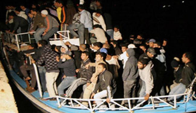 تونس تنتشل جثث 26 لاجئا غرقت مراكبهم