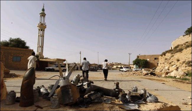 أكثر من جبهة بليبيا والناتو يستهدف طرابلس فقط