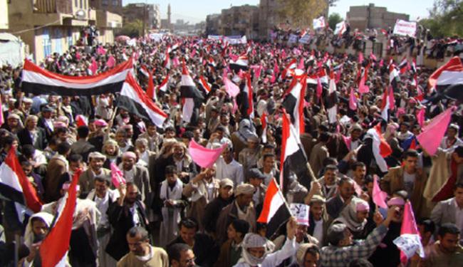 الديمقراطي اليمني يحذر السعودية من مواصلة التدخل 