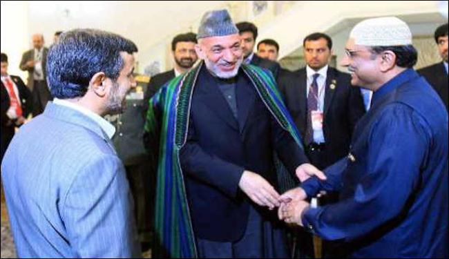 الرئيسان الافغاني والباكستاني يصلان الى طهران