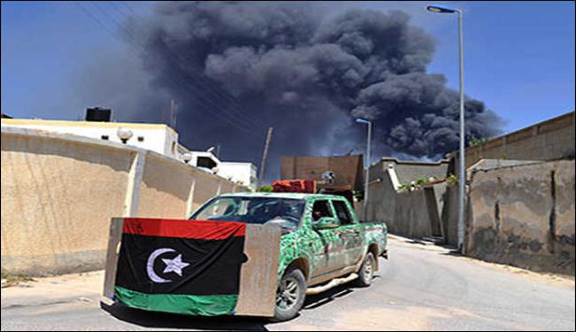 مقتل11 واصابة 42 بقصف قوات القذافي مصراتة