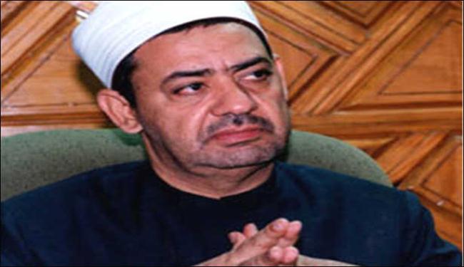 شيخ الأزهر: نحن نصلي وراء الشيعة