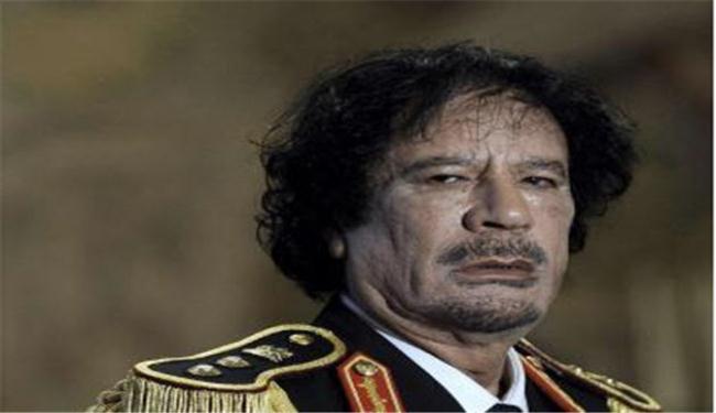 كلينتون تعتبر أيام معمر القذافي باتت معدودة 